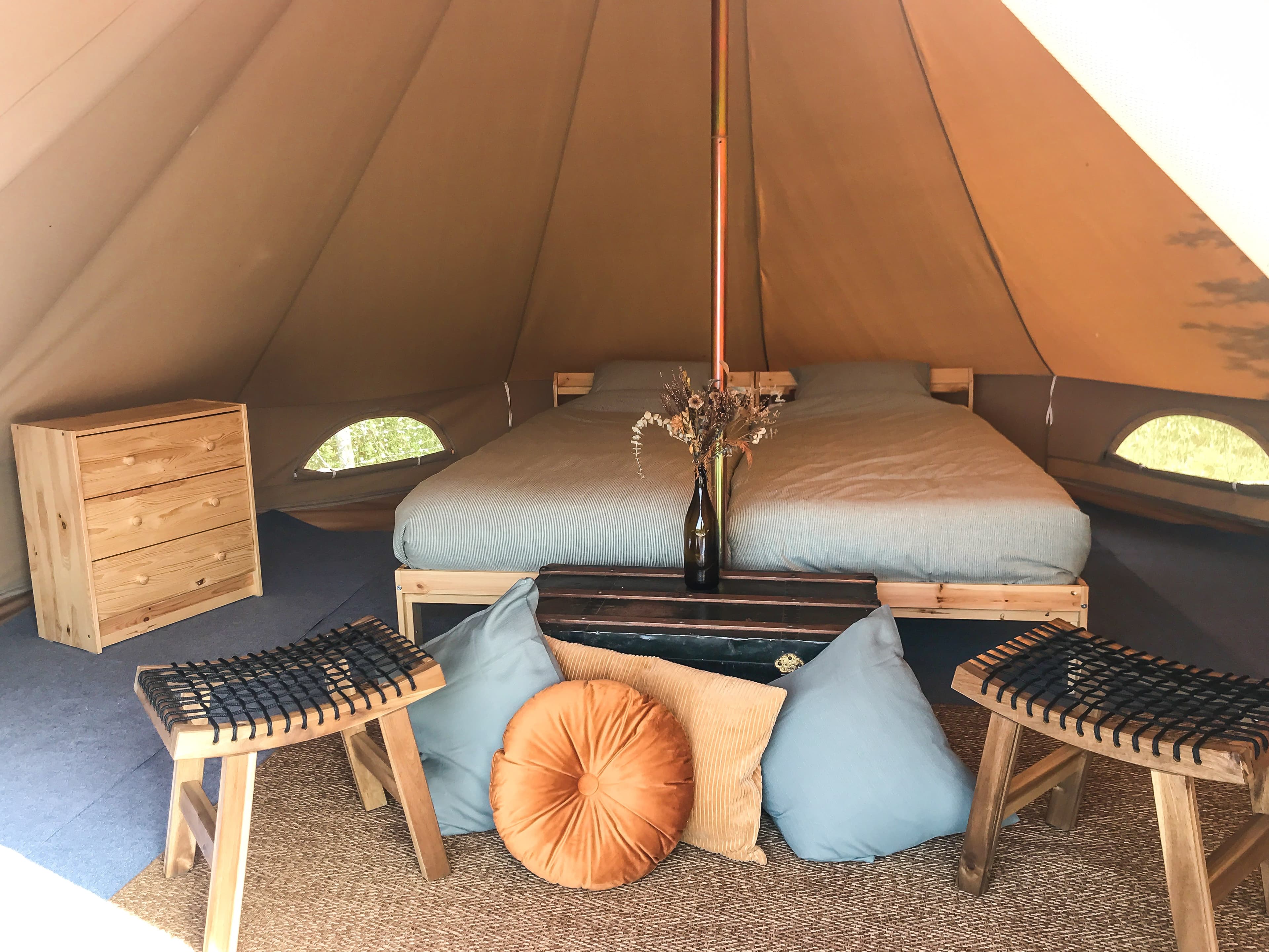 Glamping — private